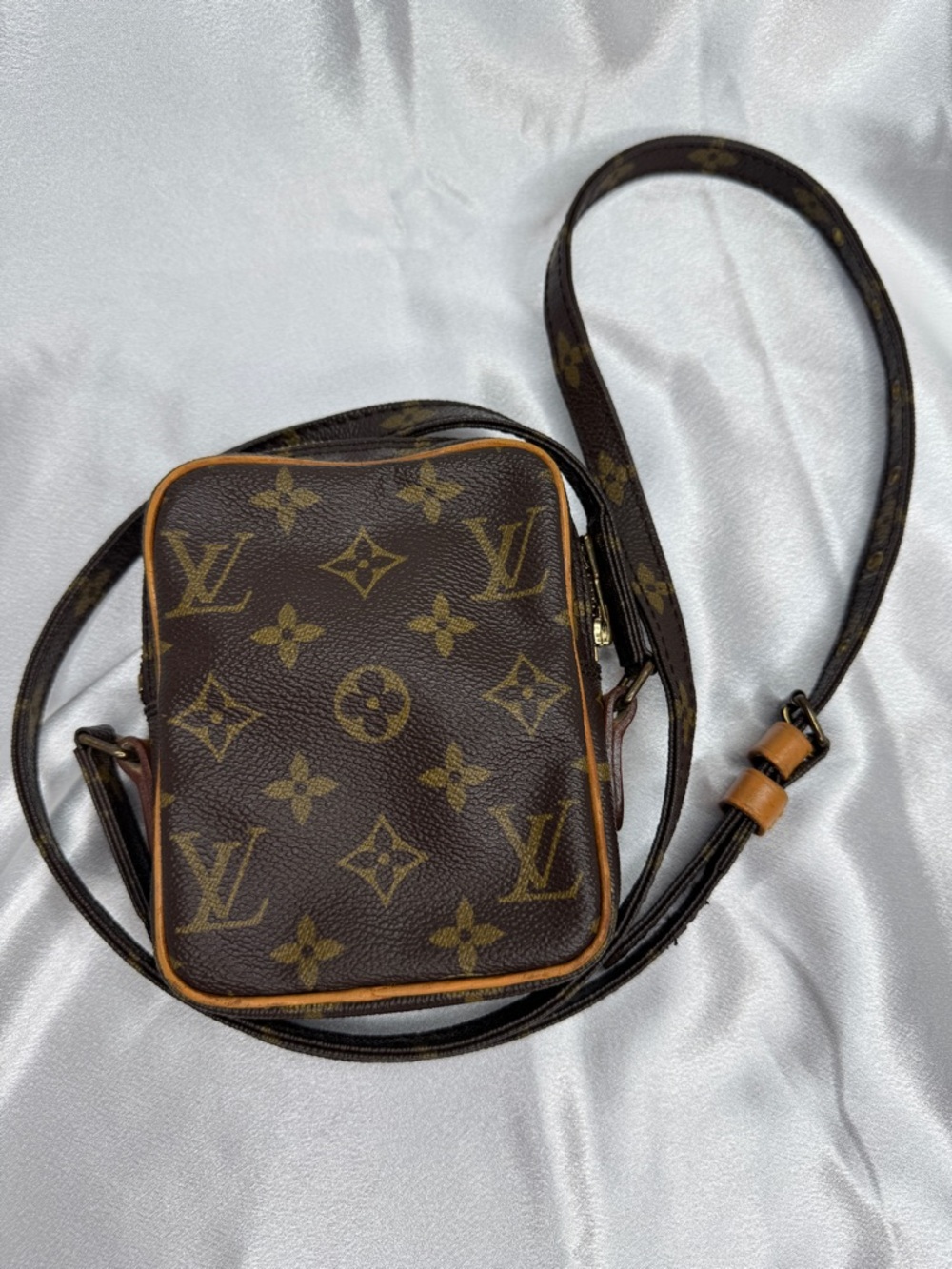 Louis Vuitton LV Monogram Mini Danube Crossbody/Shoulder Bag w/ Mono  Strap COA